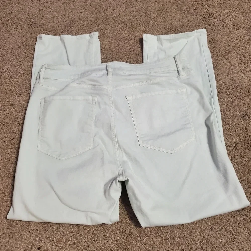 Ann Taylor Loft Women's Curvy Kick Crop Jean 30/10